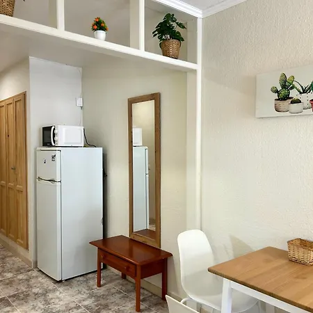 Tili With Ocean View Apartamento *