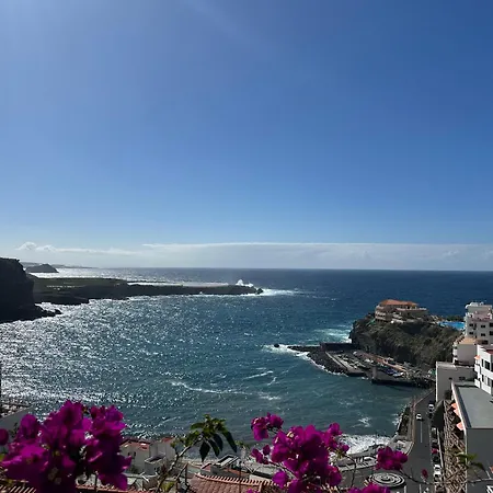 Tili With Ocean View Apartman