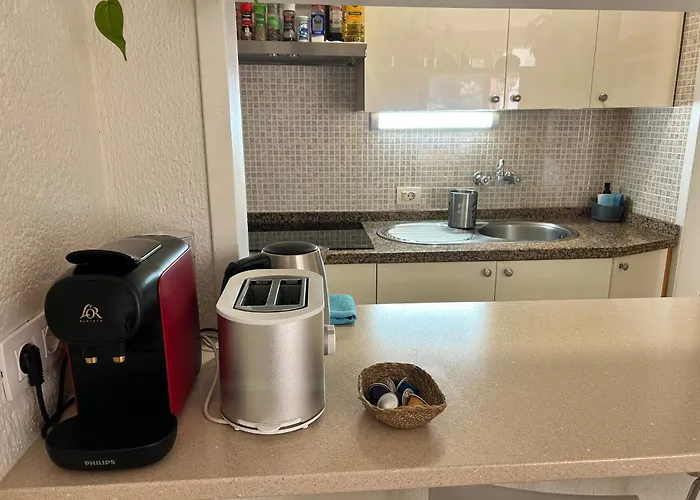 Tili With Ocean View Apartament *